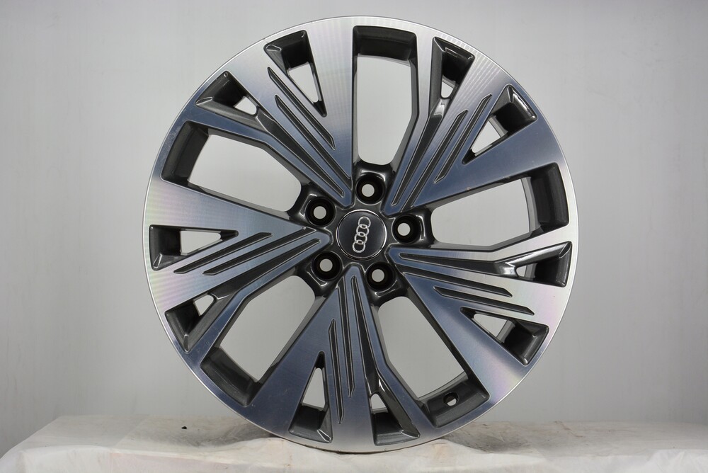 /upload/import_images/wheel/original_audi_q4_e_tron_pered_bez_stupichnogo_kolpachka_gray_fp.jpg